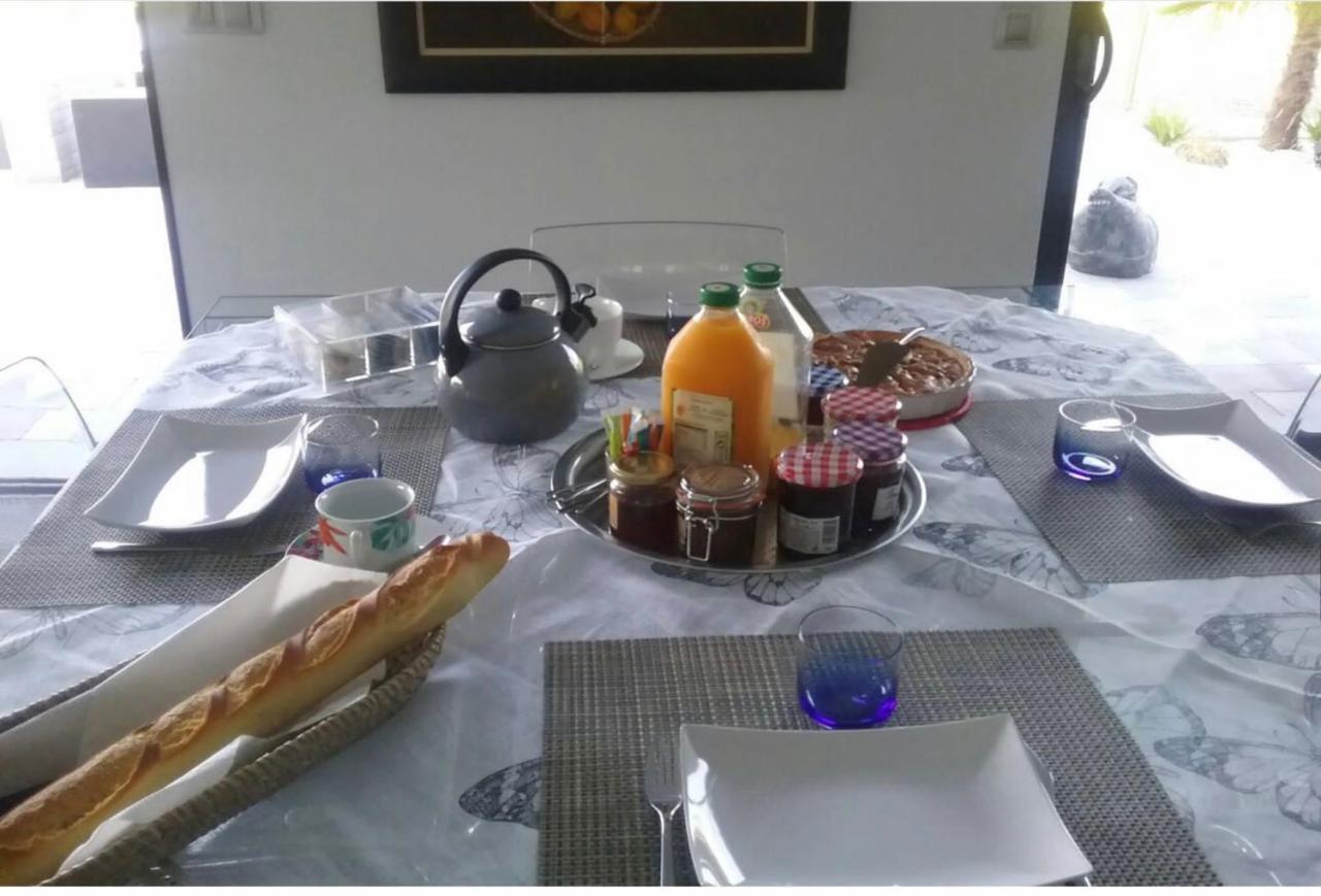 Takamaka Bed & Breakfast Manosque Bagian luar foto